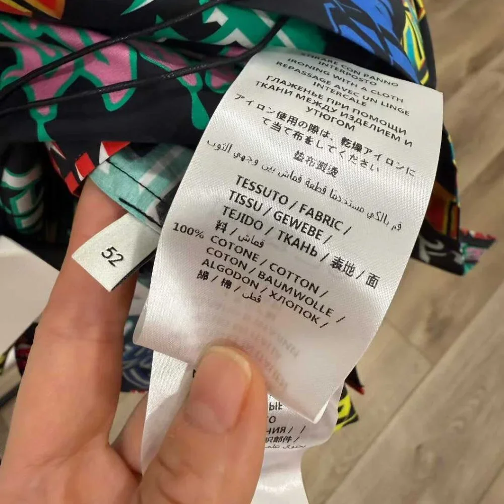 NWT AUTHENTIC GUCCI Unisex Short-Sleeve Printed Shirt